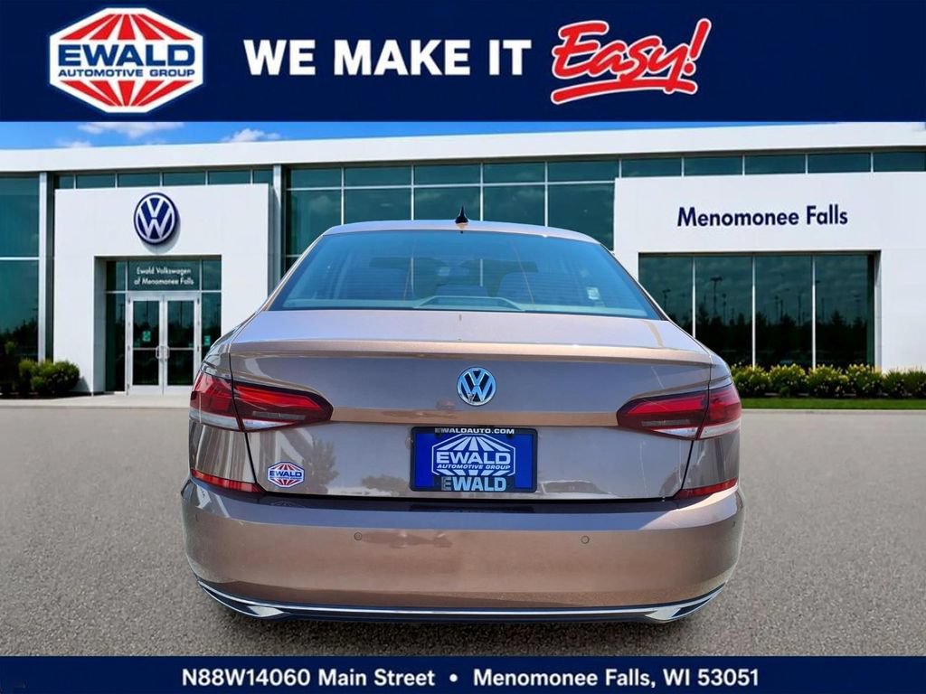 Used 2020 Volkswagen Passat 2.0T SEL FWD image 6