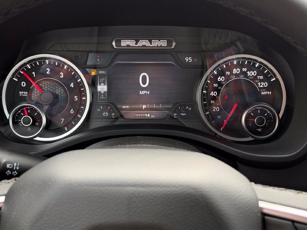 New 2027 RAM 1500 4x4 Crew Cab image 19