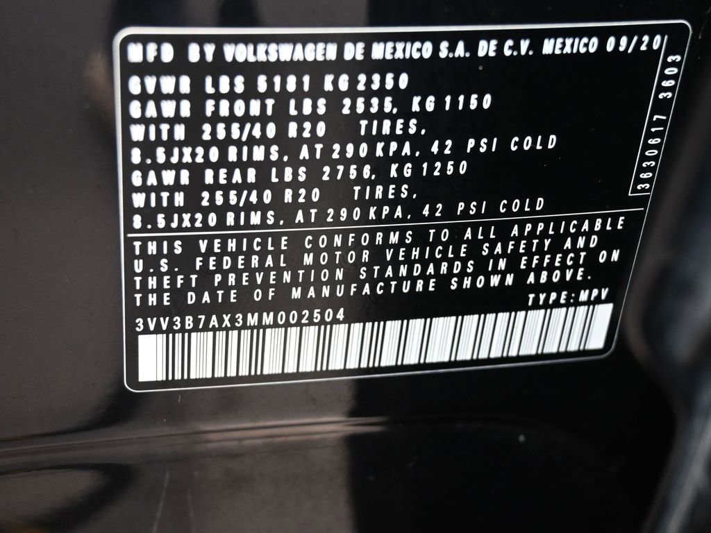 Used 2021 Volkswagen Tiguan SE R-Line image 18