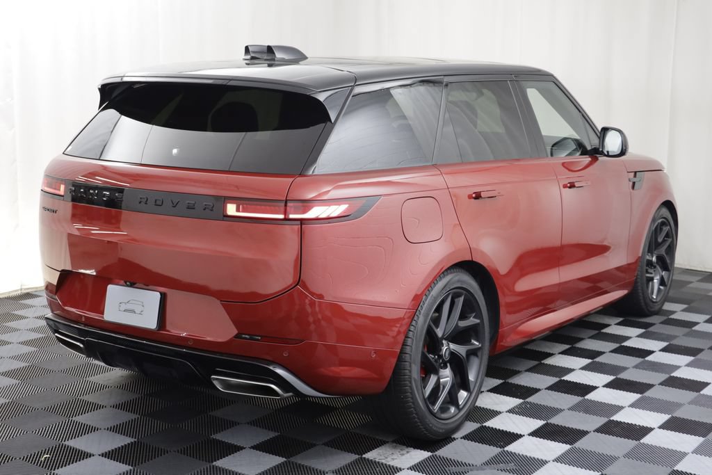 Certified 2025 Land Rover Range Rover Sport Dynamic SE AWD/4WD image 18