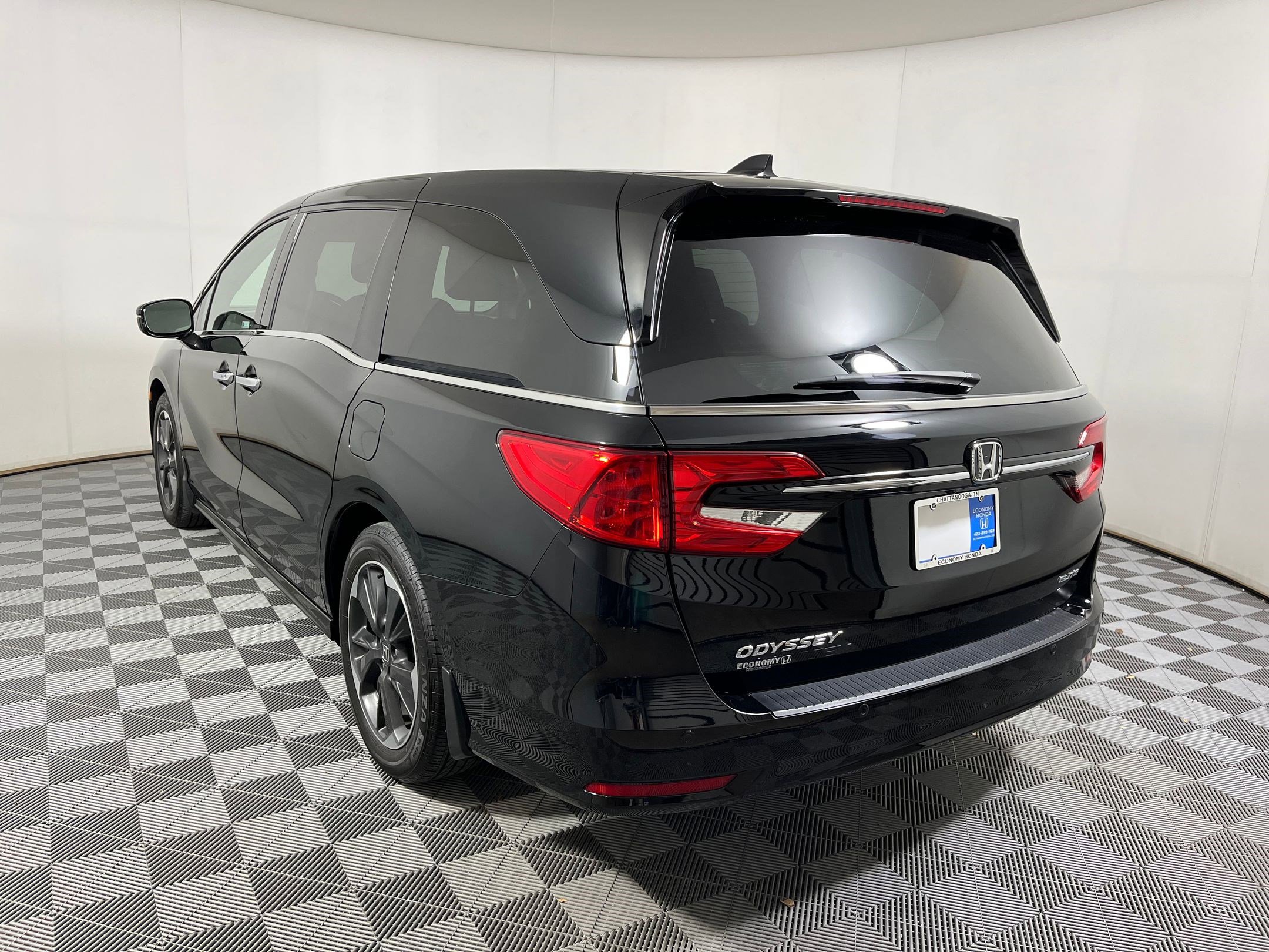 Certified 2023 Honda Odyssey Elite image 19