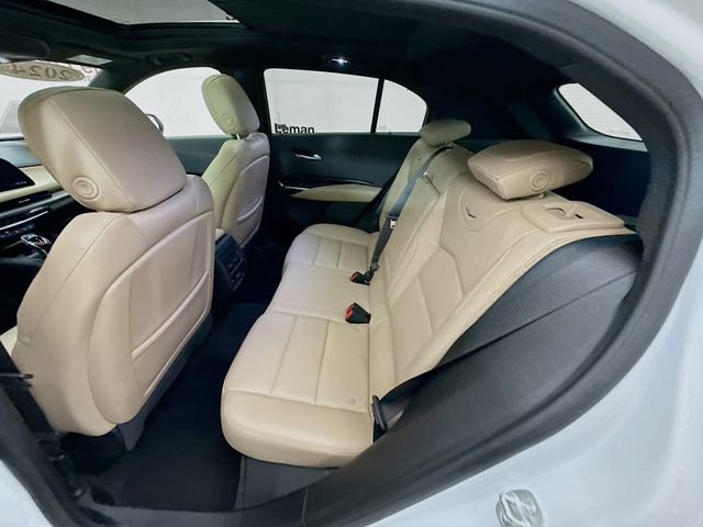 Used 2024 Cadillac XT4 Luxury w/ Cold Weather Package image 26