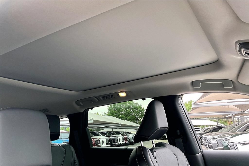 Certified 2023 INFINITI QX60 Sensory w/ Vision Package FWD image 23