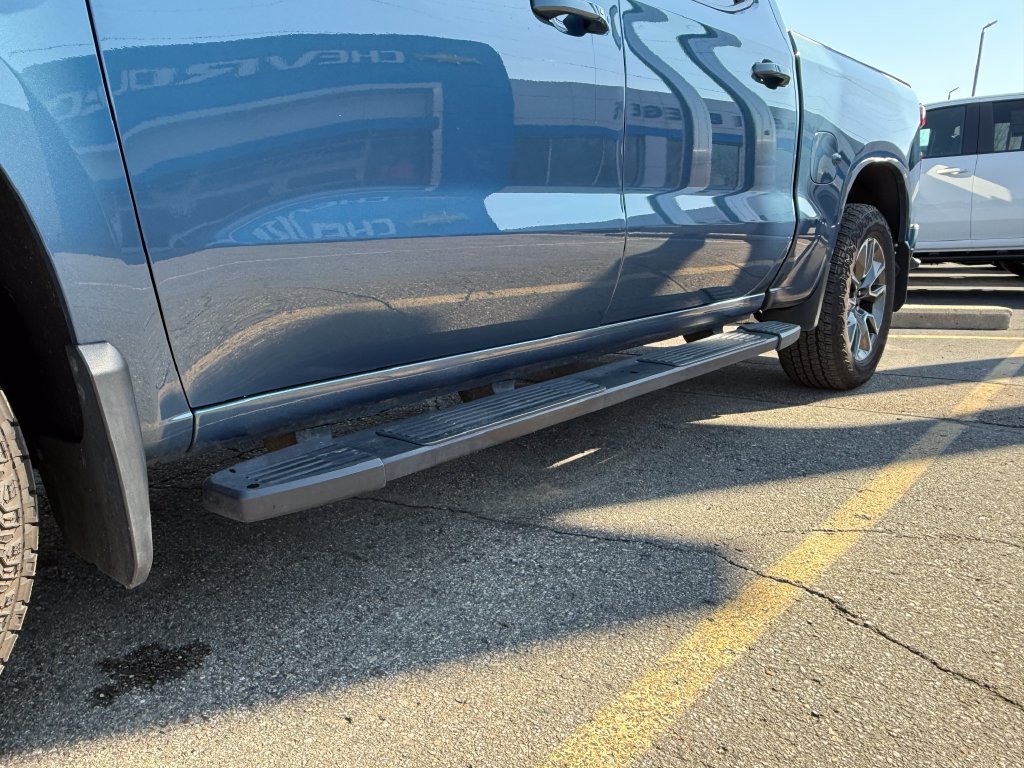 Certified 2024 Chevrolet Silverado 1500 RST w/ Z71 Off-Road Package AWD/4WD image 14