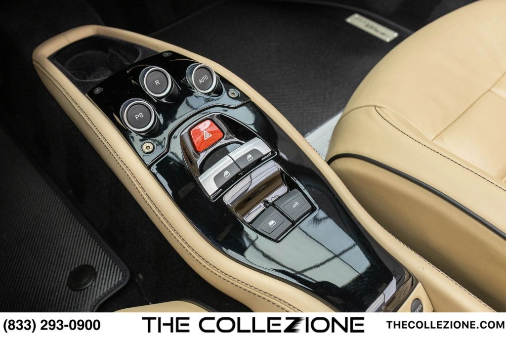 Used 2015 Ferrari 458 Spider RWD image 85
