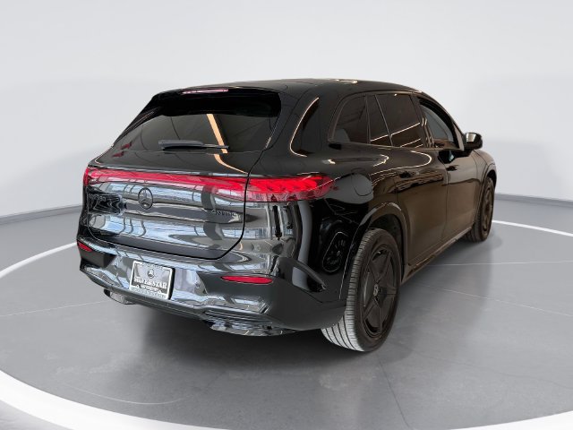 Certified 2023 Mercedes-Benz EQS 580 4MATIC SUV image 4