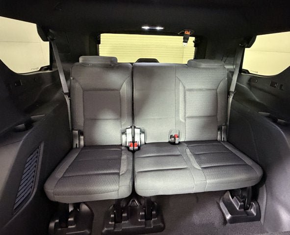 Used 2023 Chevrolet Tahoe LS RWD image 7
