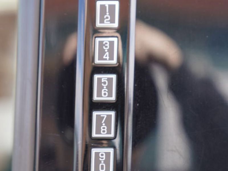 Used 2022 Ford F150 Lariat w/ Equipment Group 502A High image 10
