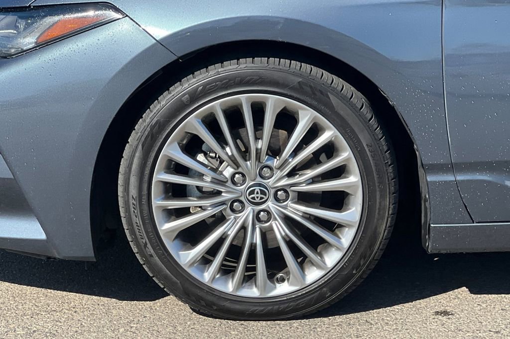 Certified 2022 Toyota Avalon Limited w/ Advanced Safety Package image 26