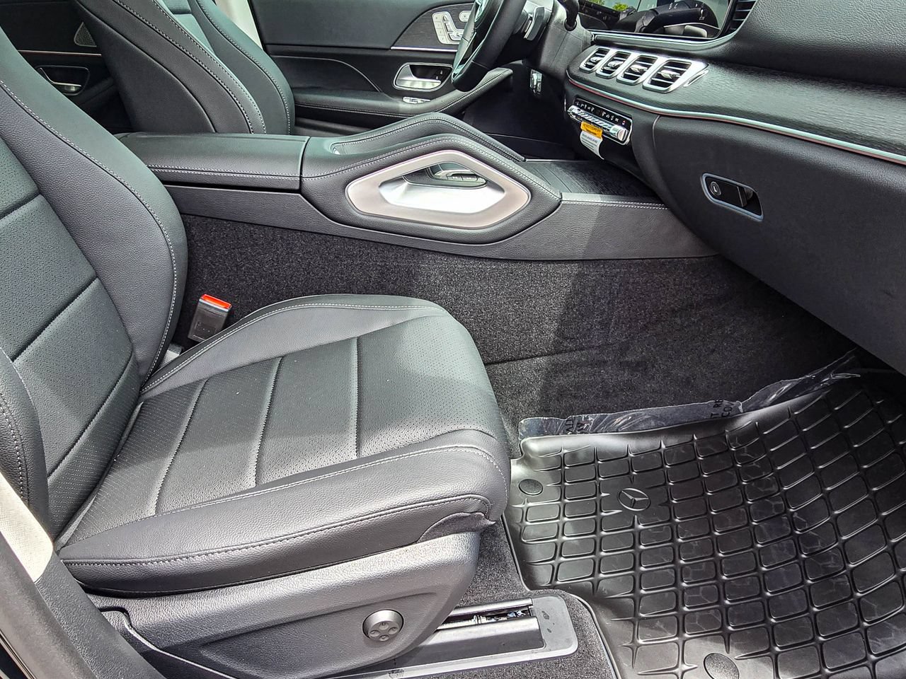 New 2026 Mercedes-Benz GLE 350 4MATIC image 43