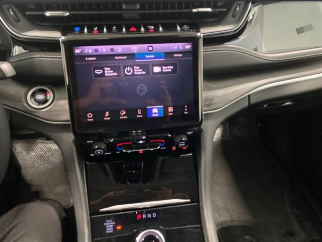 Used 2024 Jeep Grand Cherokee Limited 4xe image 19