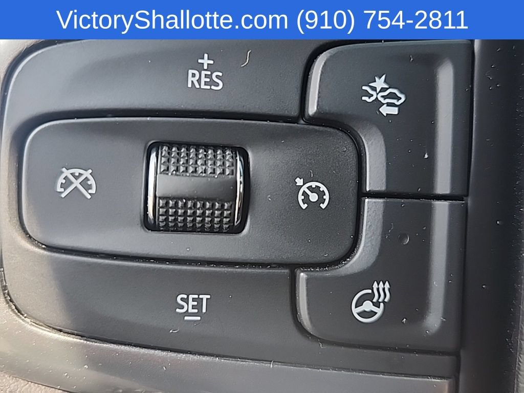 Used 2022 Chevrolet Suburban LT w/ LT Signature Plus Package AWD/4WD image 15