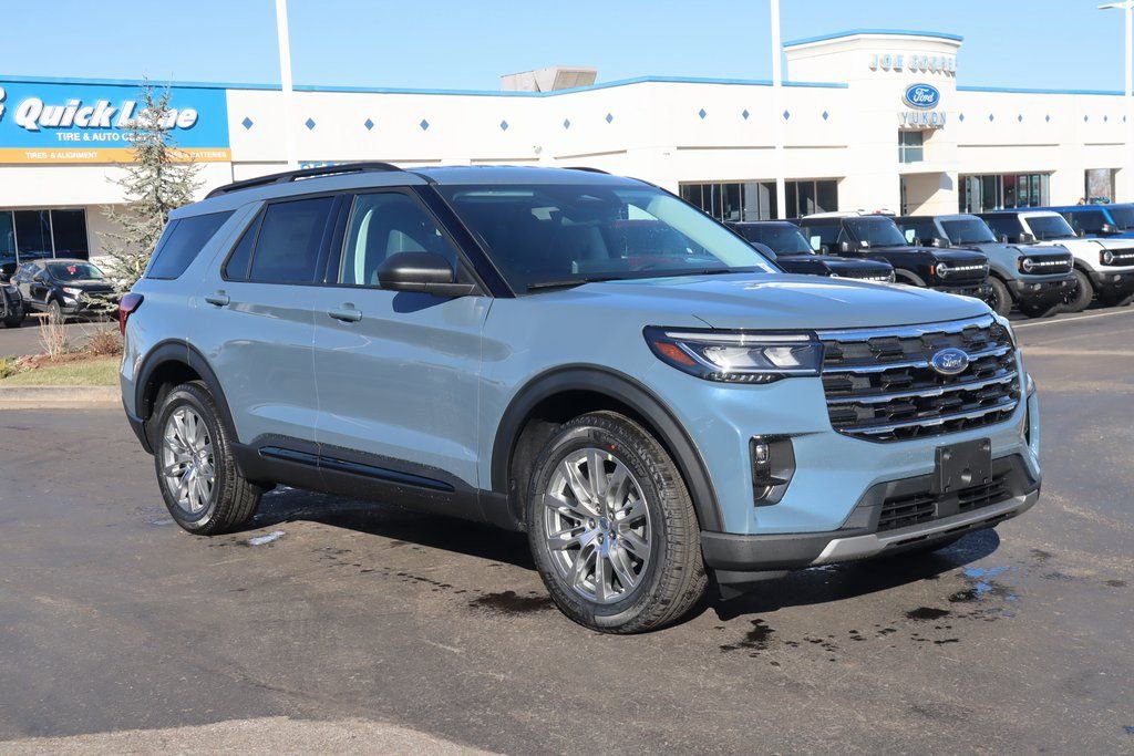 New 2026 Ford Explorer Active w/ Active Comfort Package