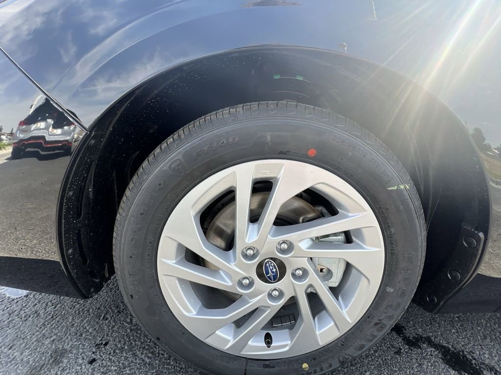 Certified 2025 Subaru Impreza 2.0i image 31