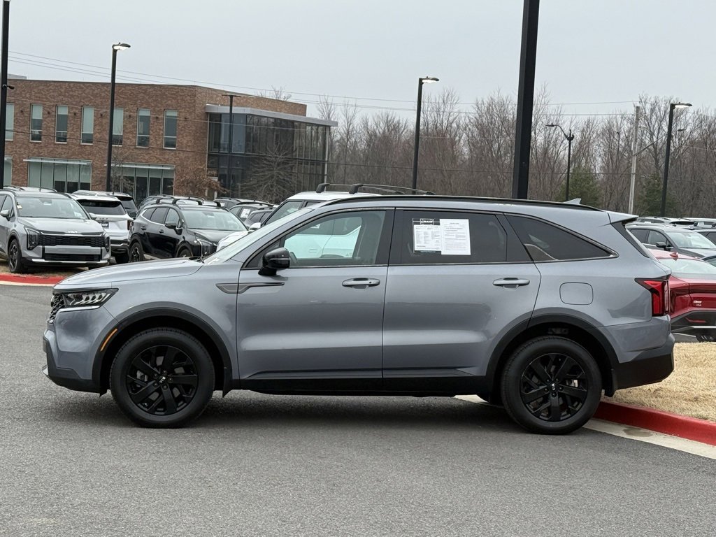 Certified 2021 Kia Sorento S image 4