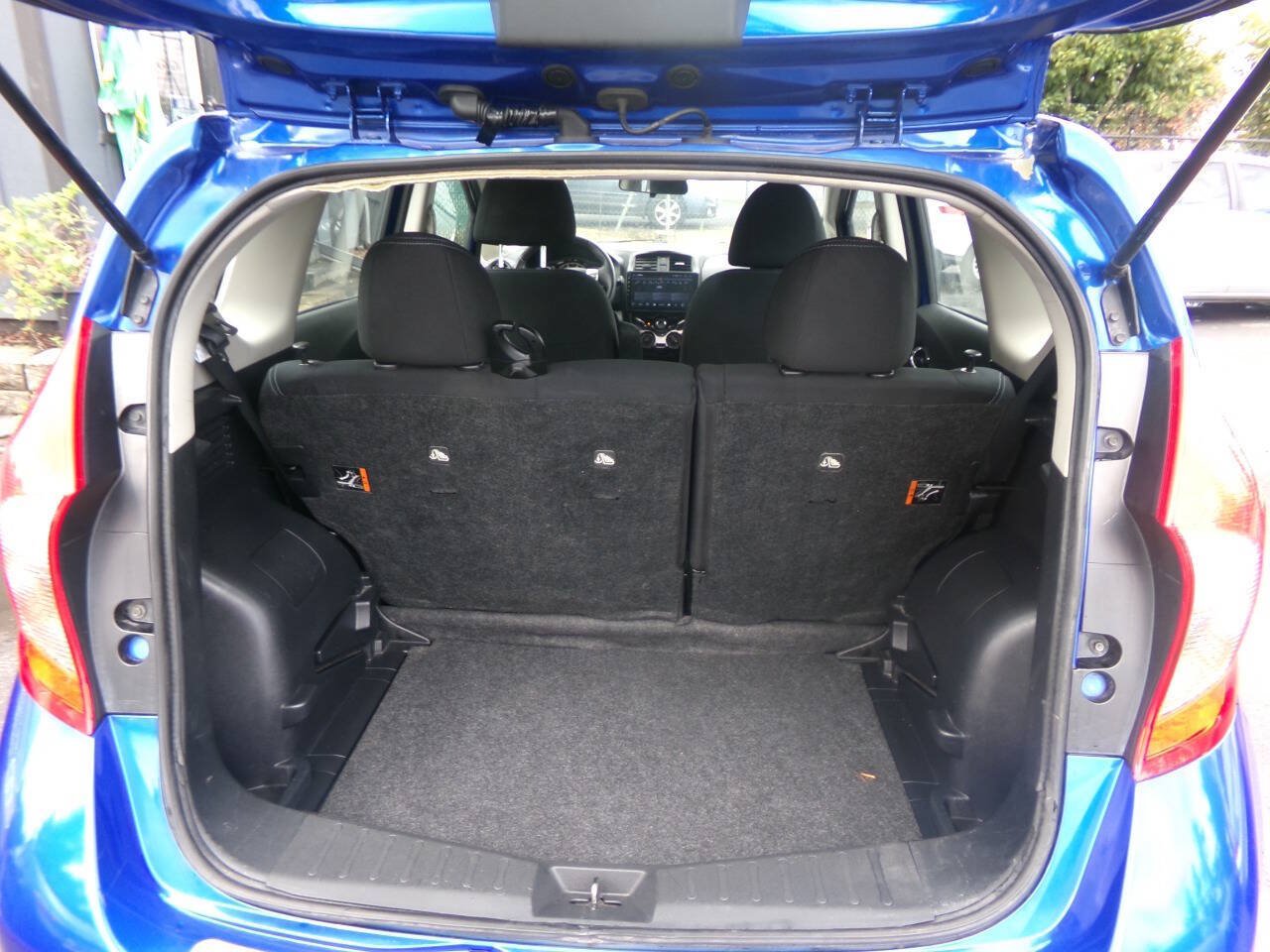 Used 2015 Nissan Versa Note SV FWD image 8