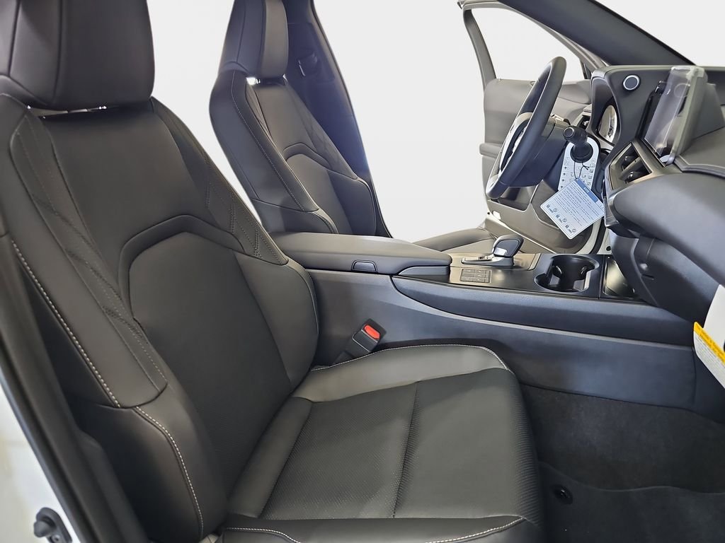 New 2026 Lexus UX 300h AWD image 12