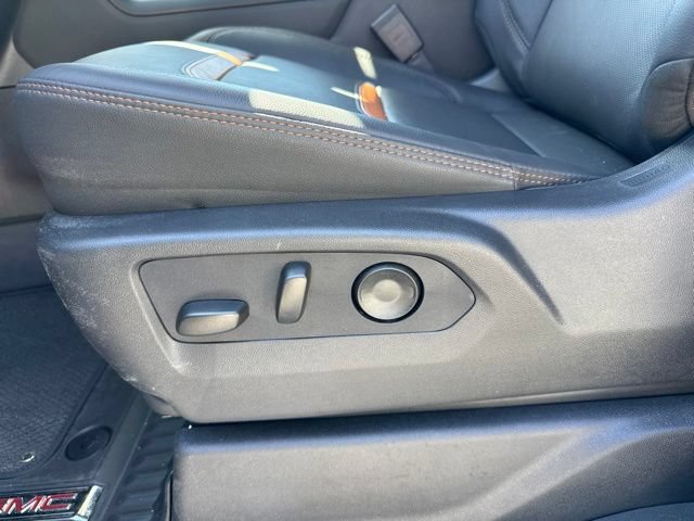 Used 2026 GMC Sierra 1500 AT4 w/ AT4 Premium Package AWD/4WD image 16