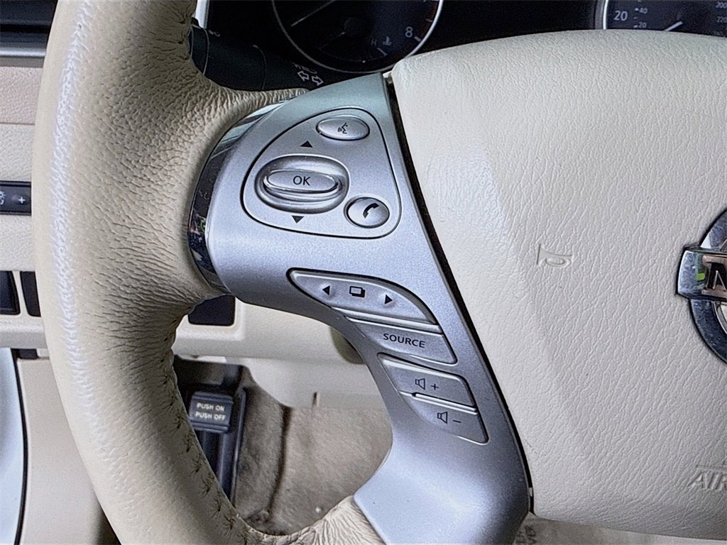 Used 2015 Nissan Murano SV image 20