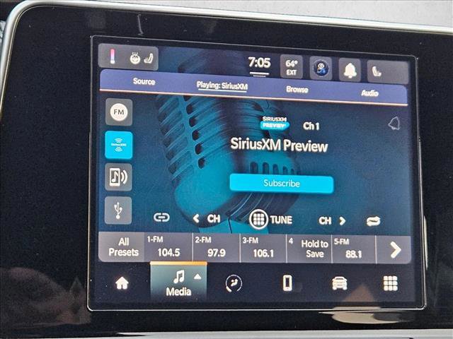 Used 2025 Jeep Compass Latitude image 18