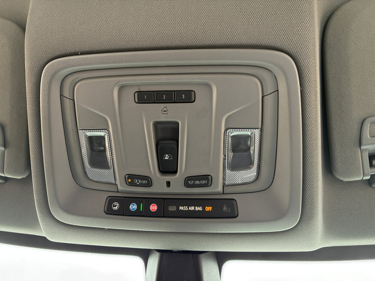 Used 2022 Chevrolet Silverado 1500 LT Trail Boss w/ Convenience Package II image 13