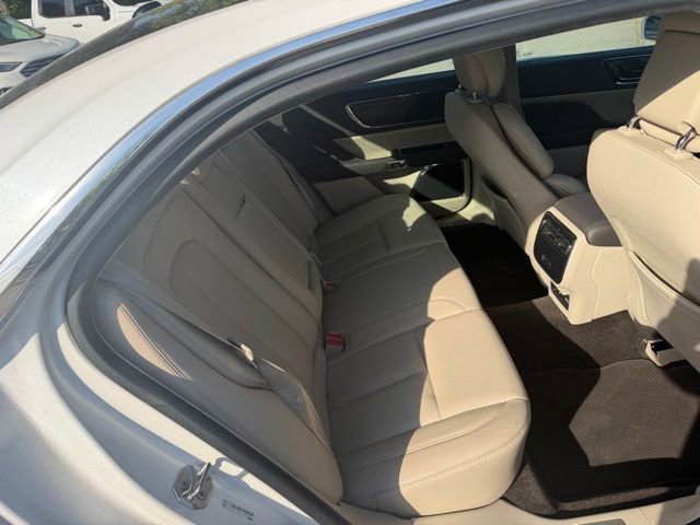 Used 2017 Lincoln Continental Select w/ Climate Package AWD/4WD image 14