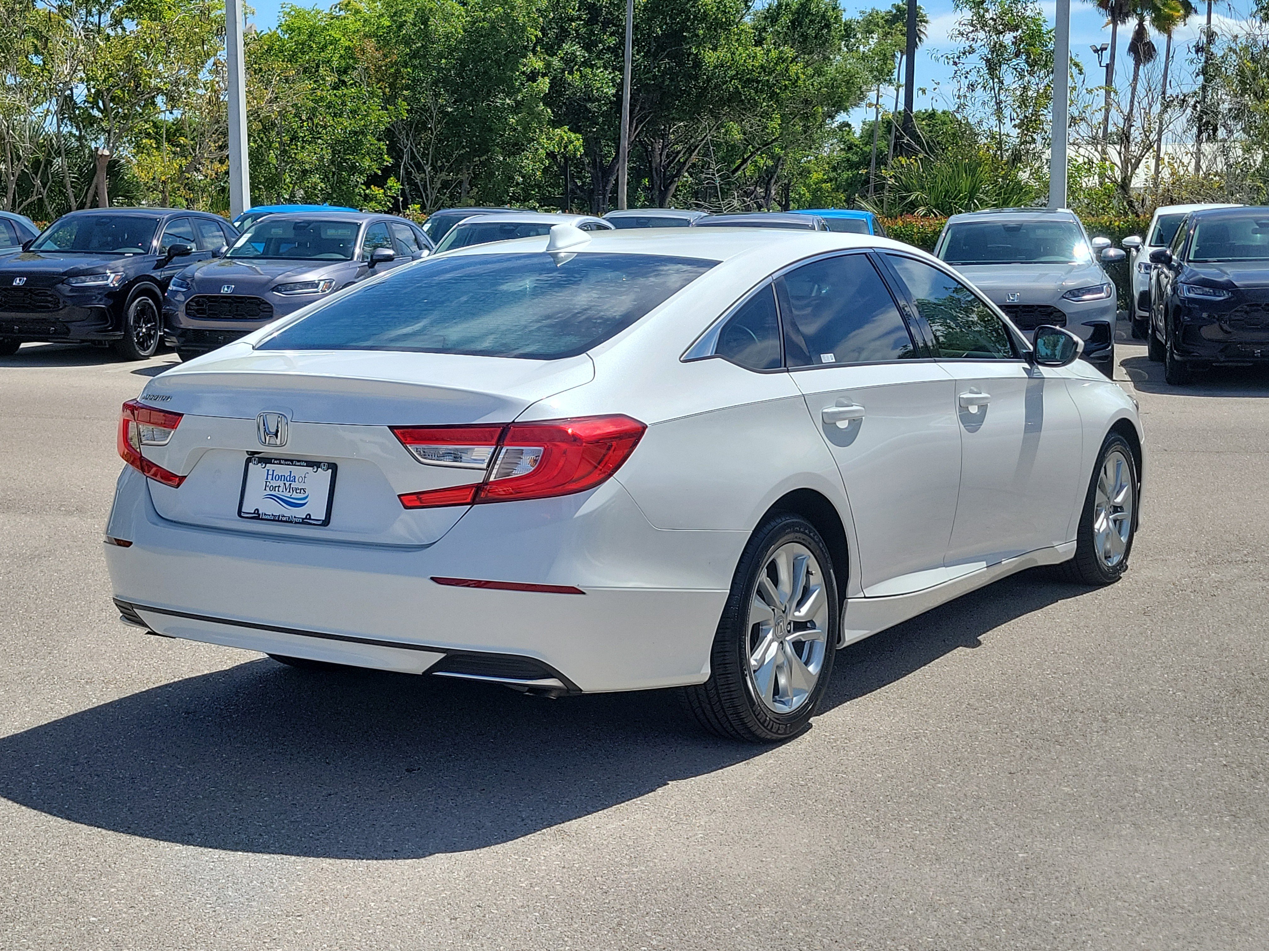 Used 2018 Honda Accord LX image 4