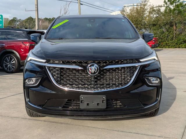 Used 2023 Buick Enclave Avenir image 9
