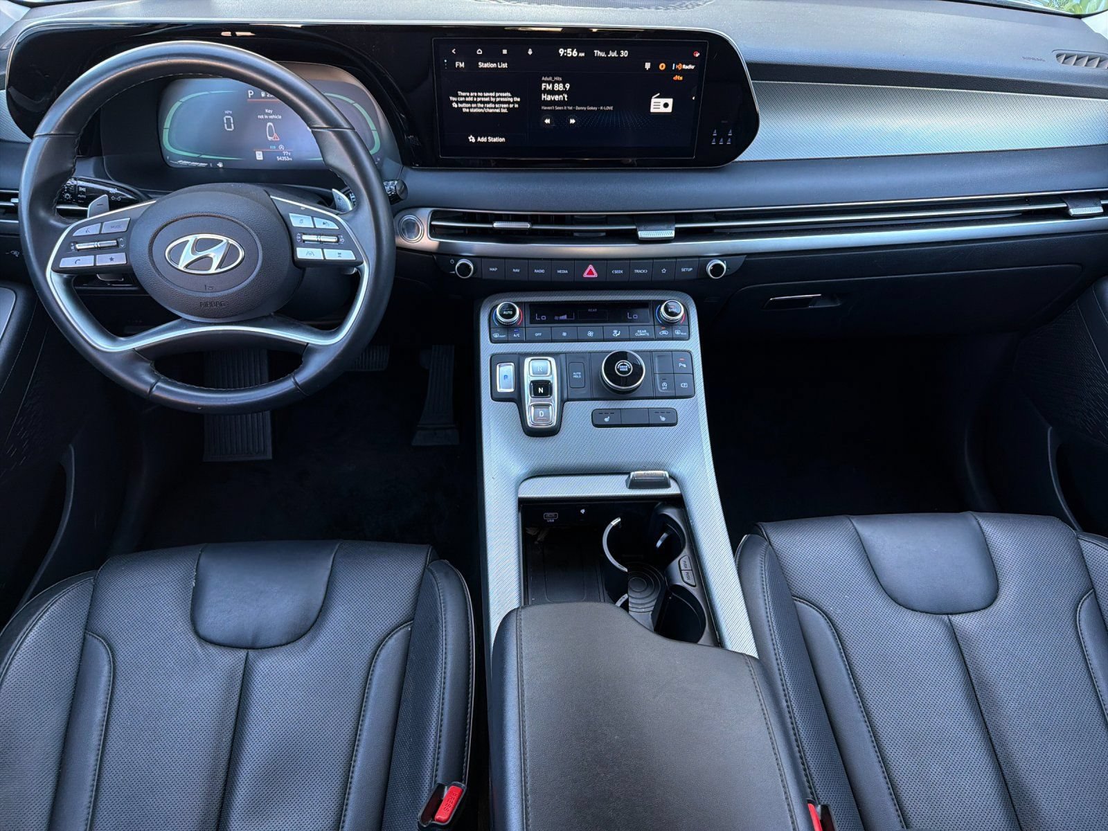 Used 2024 Hyundai Palisade SEL FWD image 12
