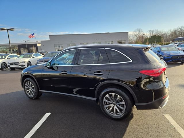 Used 2023 Mercedes-Benz GLC 300 4MATIC image 6