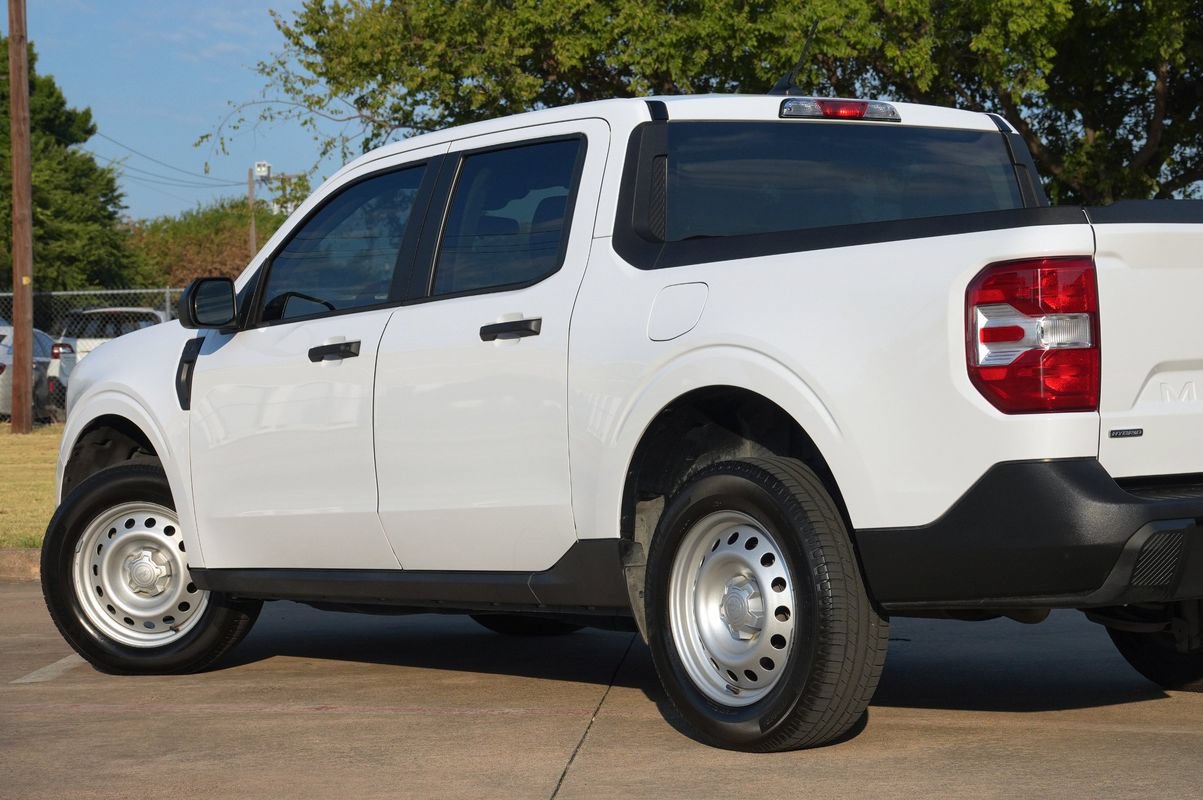 Used 2023 Ford Maverick XL FWD image 33