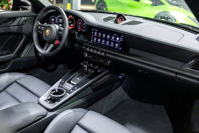 Used 2024 Porsche 911 Targa 4 GTS image 32