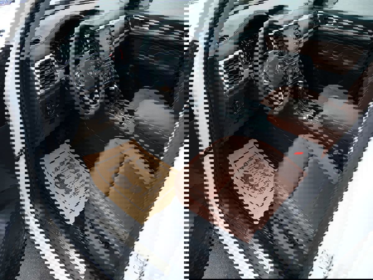 Used 2021 Volkswagen Atlas SE w/ Panoramic Sunroof Package image 9