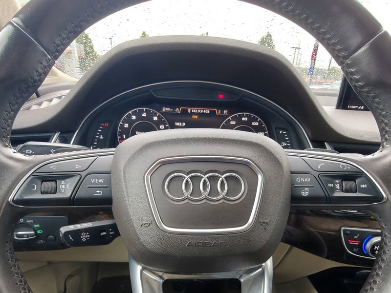 Used 2019 Audi Q7 3.0T Premium Plus w/ Premium Plus Package AWD/4WD image 12