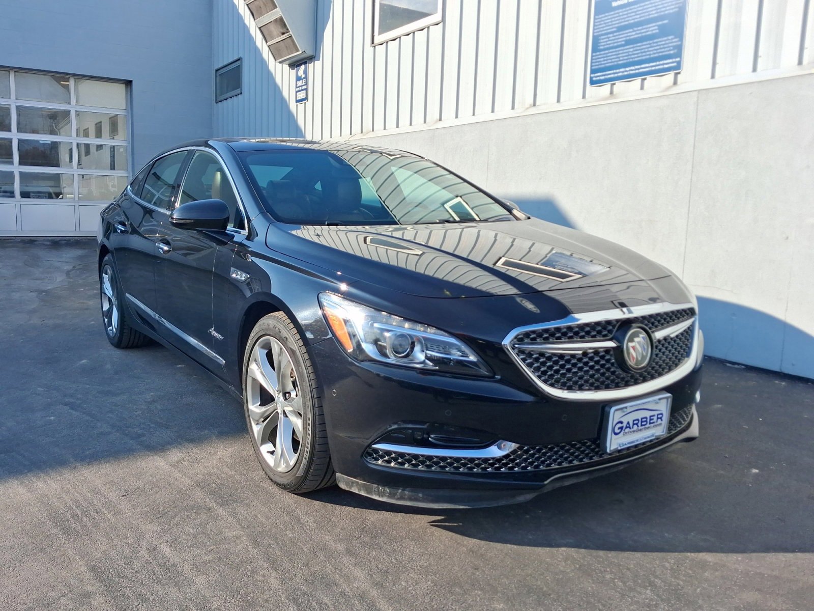 Used 2019 Buick LaCrosse Avenir w/ Driver Confidence Package II AWD/4WD image 5