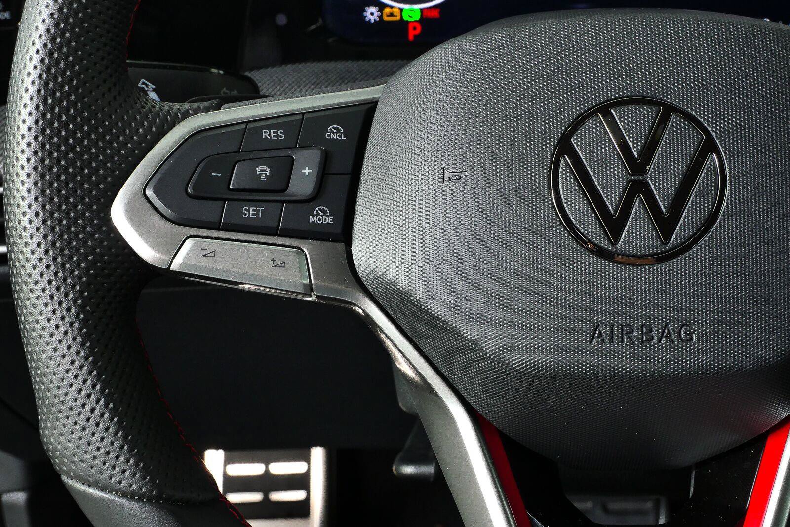 Certified 2026 Volkswagen GTI S FWD image 13
