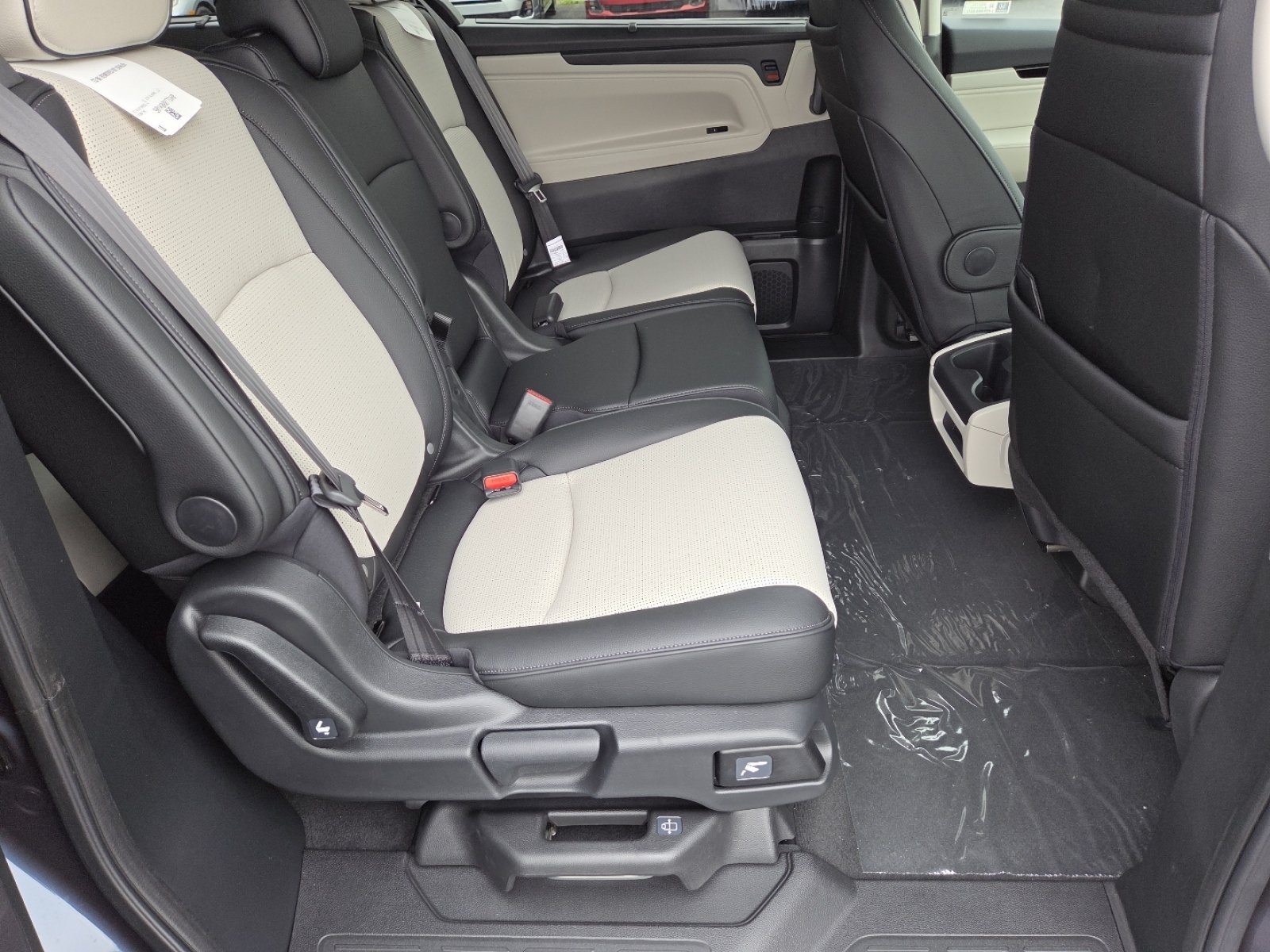 New 2026 Honda Odyssey Elite image 22