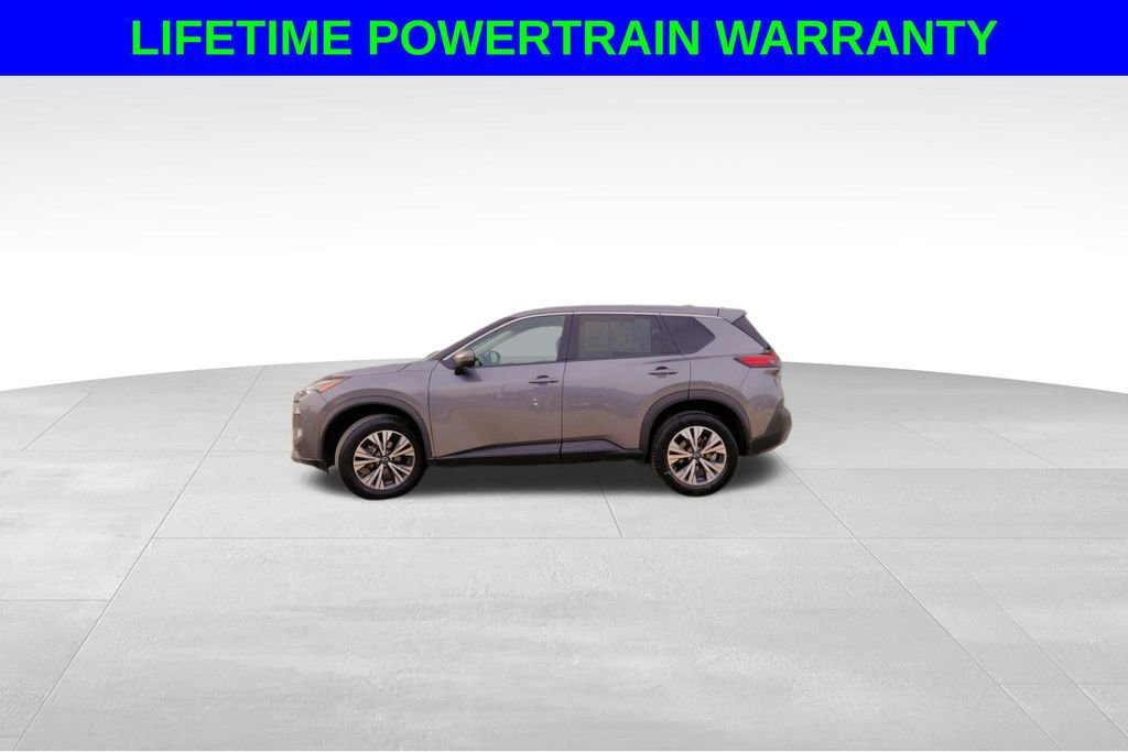 Used 2023 Nissan Rogue SV image 3