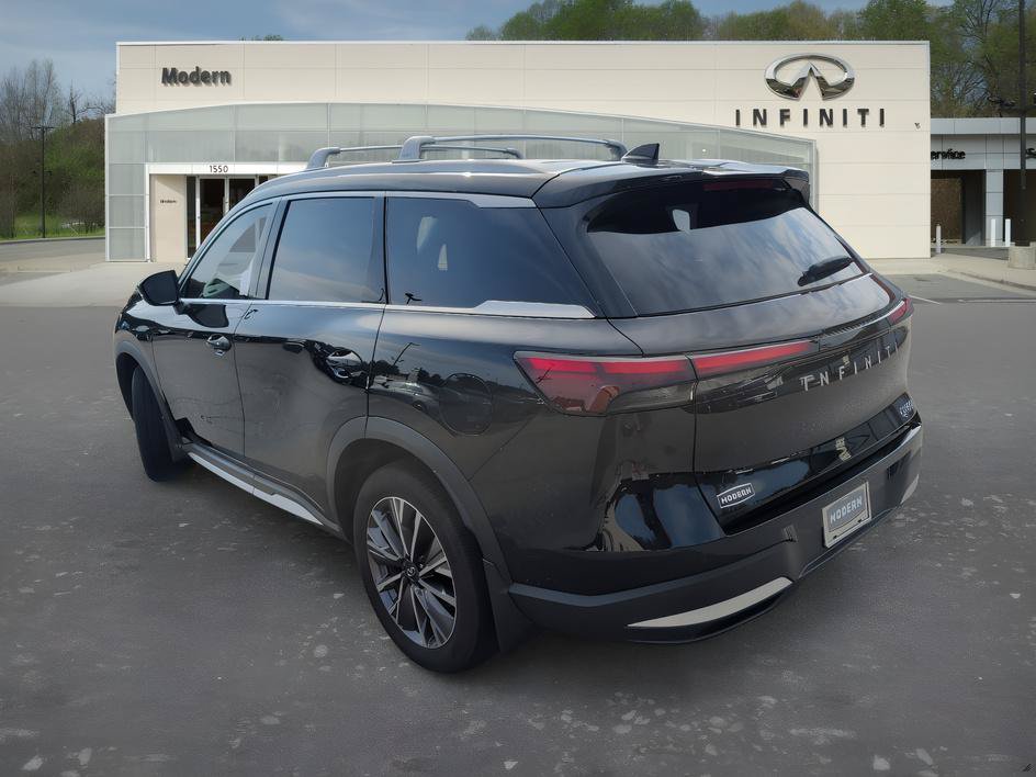 Certified 2026 INFINITI QX60 Luxe w/ Cargo Package AWD/4WD image 5