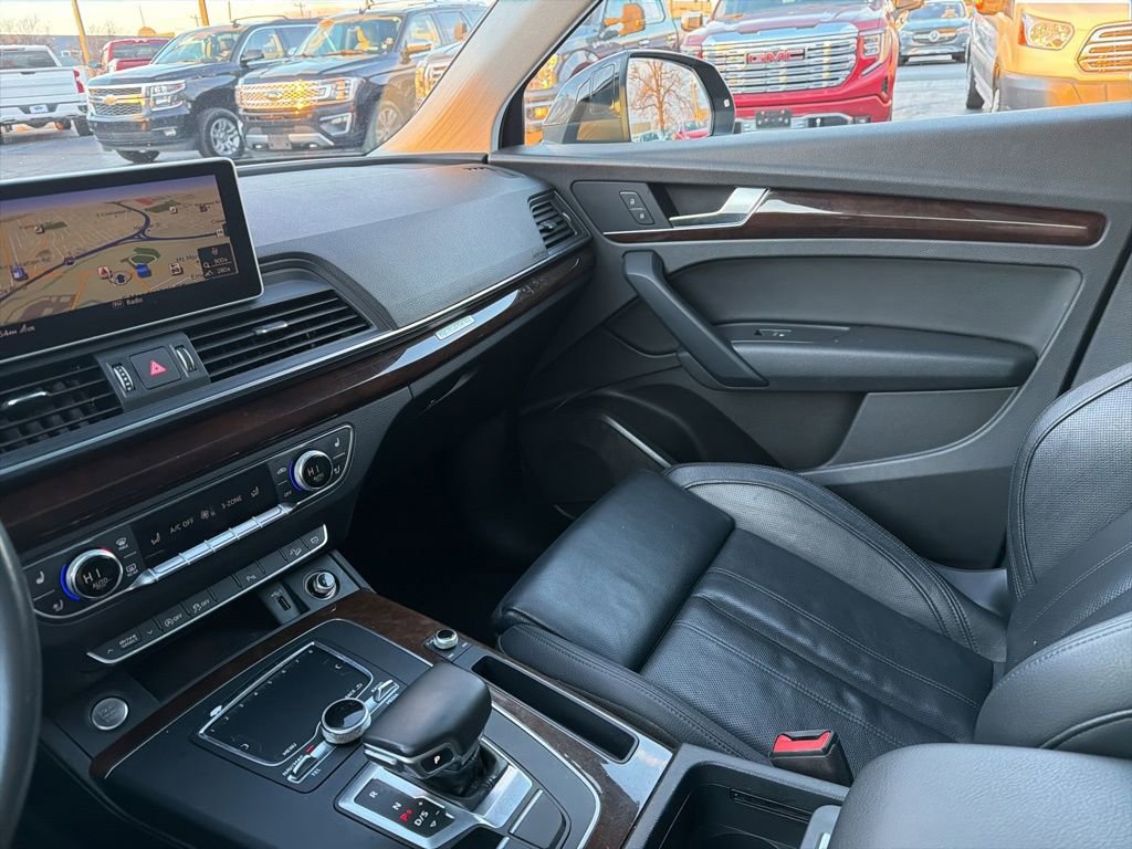 Used 2018 Audi Q5 2.0T Premium Plus w/ Premium Plus Package image 25