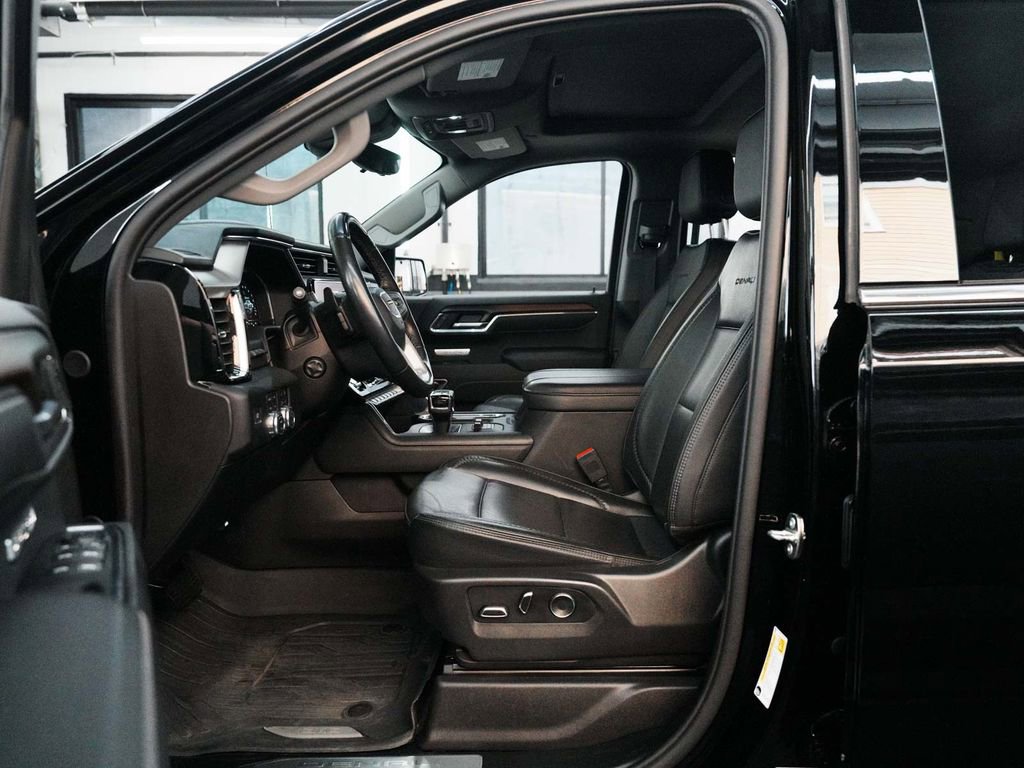 Used 2024 GMC Sierra 1500 Denali w/ Technology Package AWD/4WD image 28