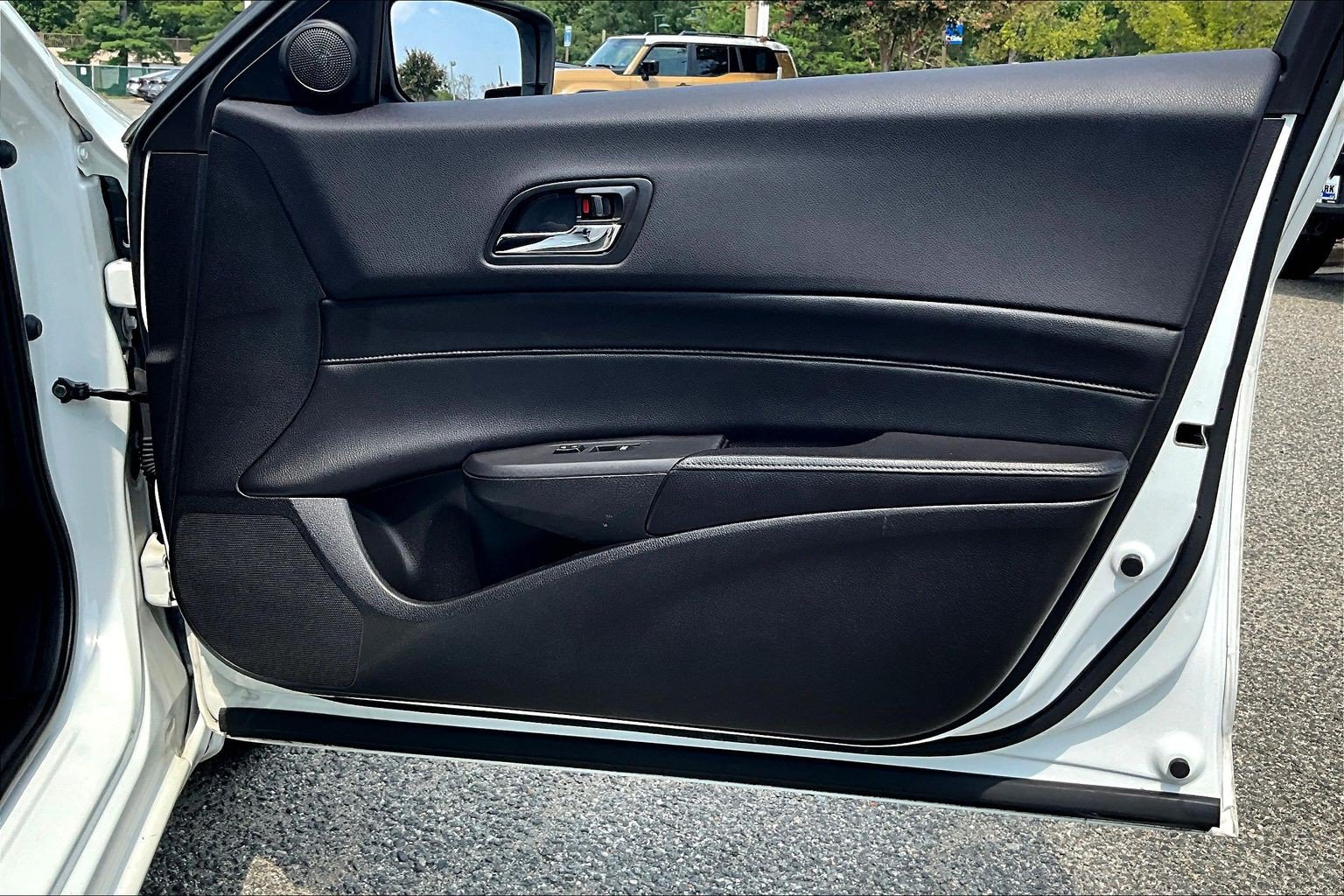 Used 2014 Acura ILX FWD image 19