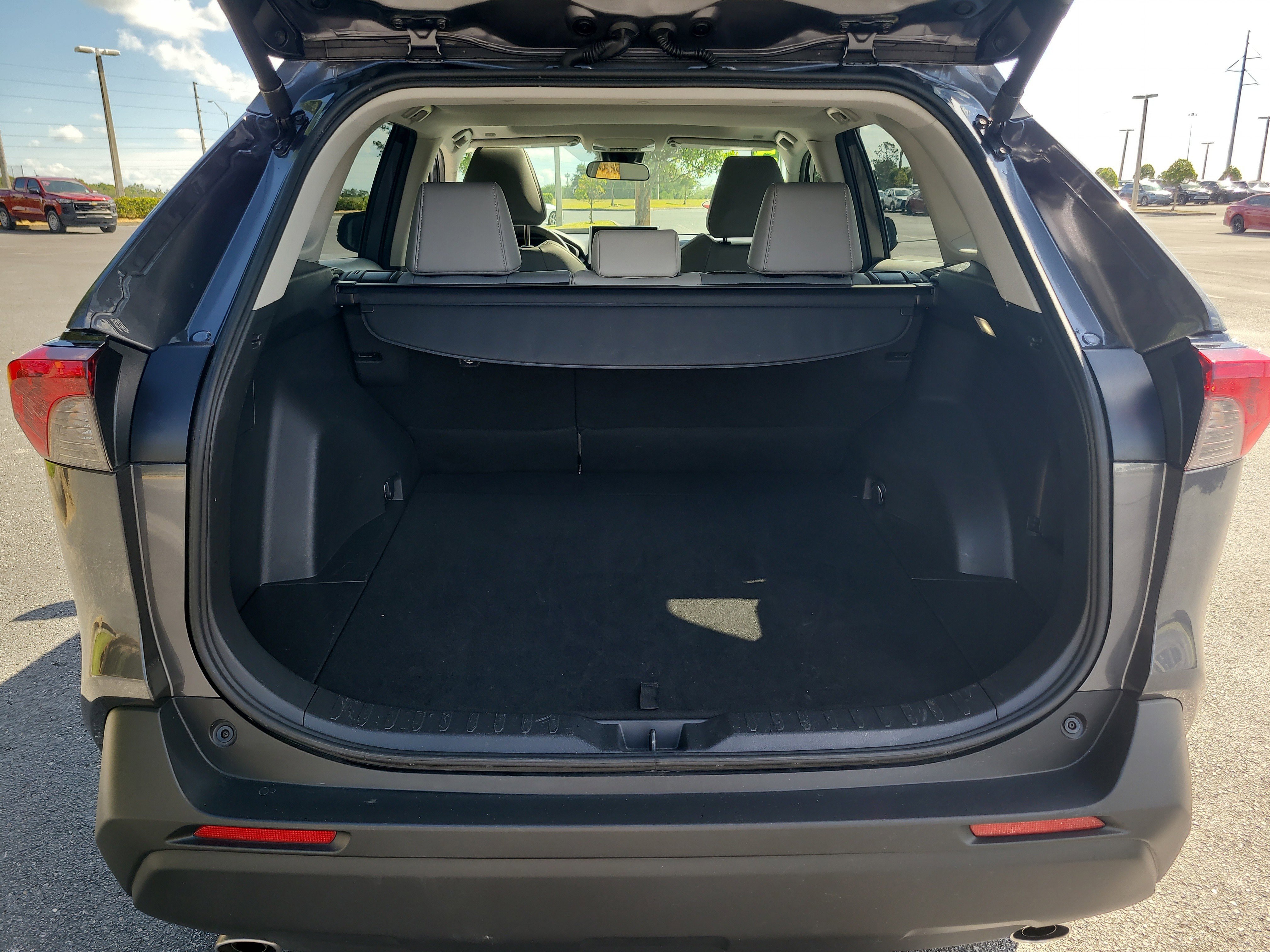 Certified 2025 Toyota RAV4 XLE Premium FWD image 11