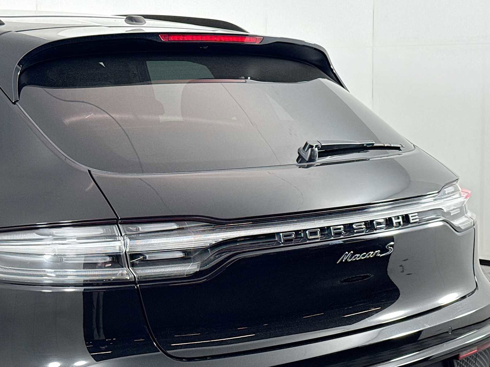 Used 2024 Porsche Macan S image 33