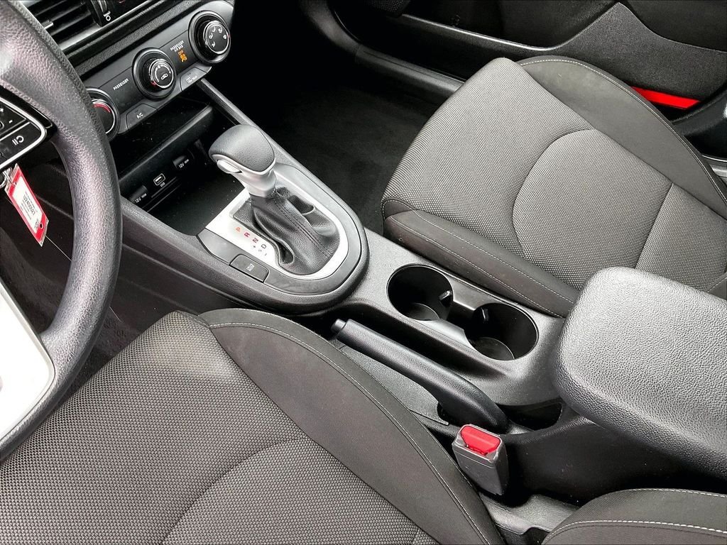 Used 2023 Kia Forte LXS w/ LXS Technology Package FWD image 20