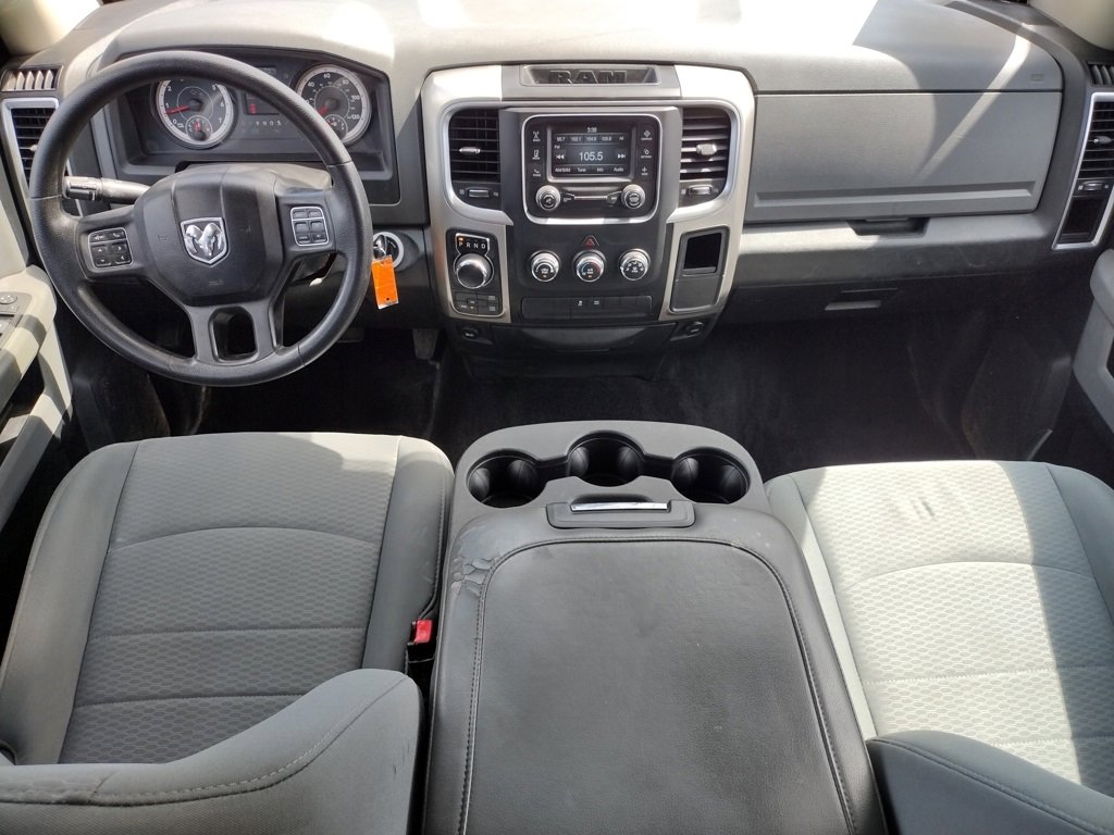 Used 2016 RAM 1500 Classic SLT image 4