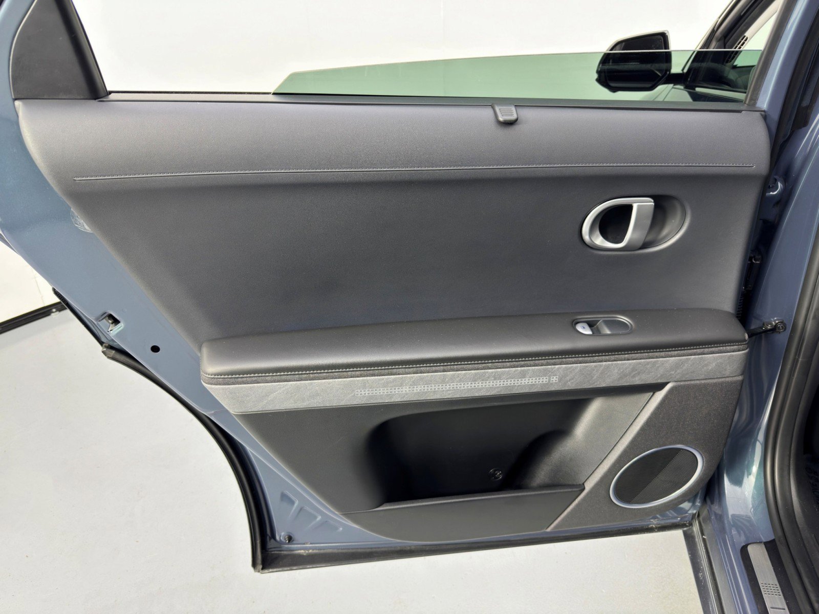 Used 2022 Hyundai Ioniq 5 Limited image 44