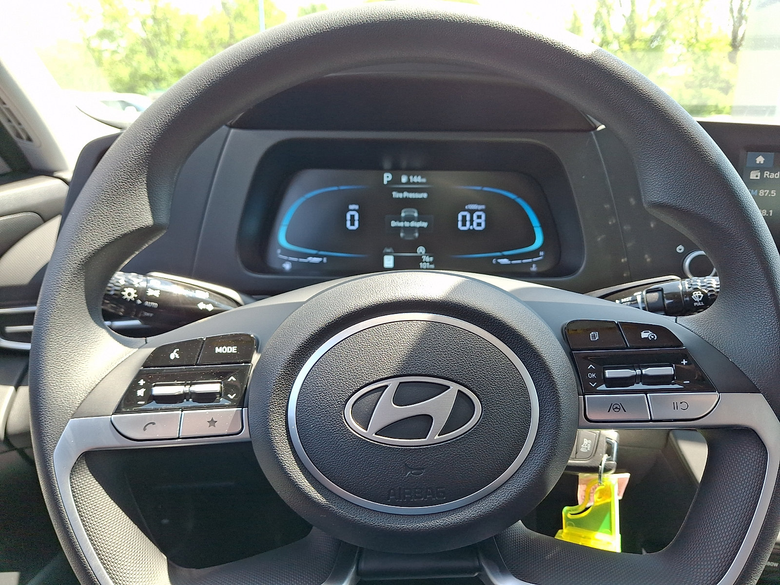 New 2026 Hyundai Elantra SE FWD image 15