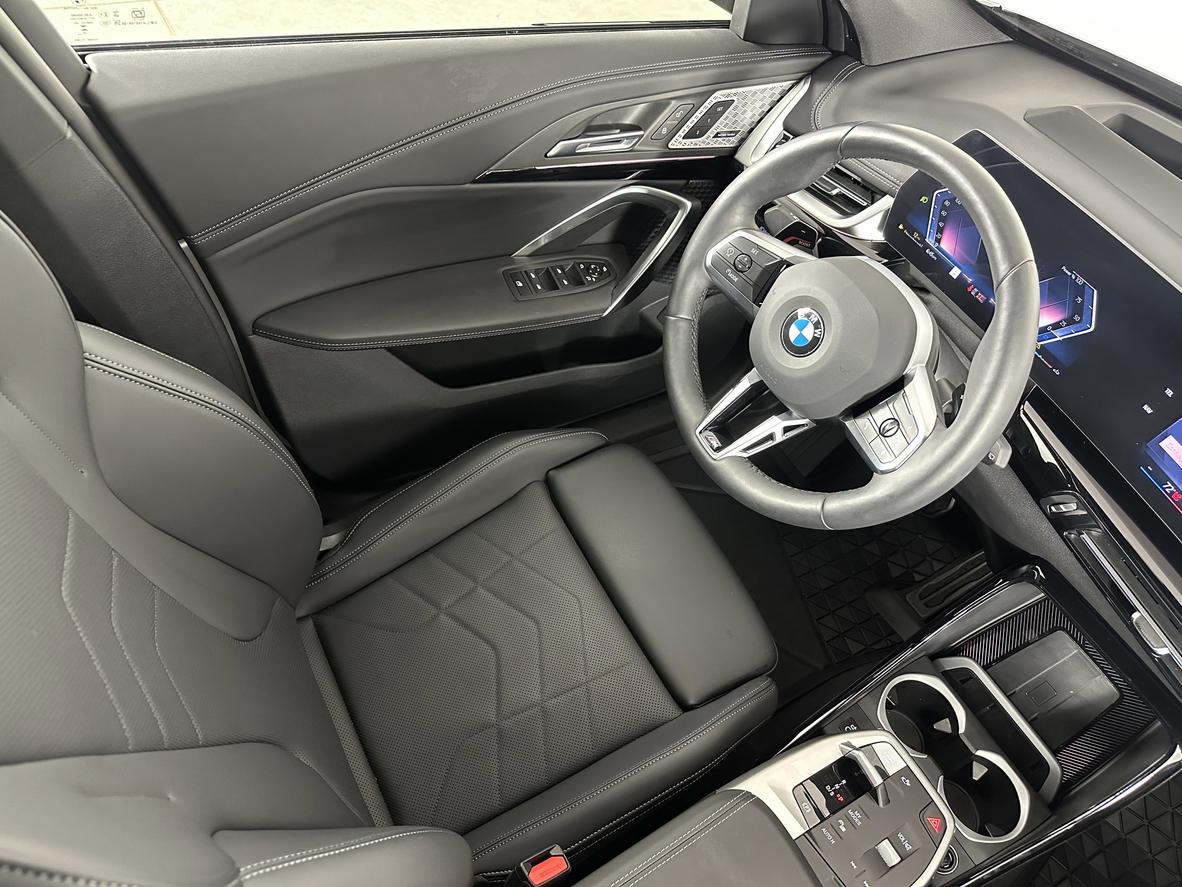 Certified 2025 BMW X1 xDrive28i w/ Technology Package image 9