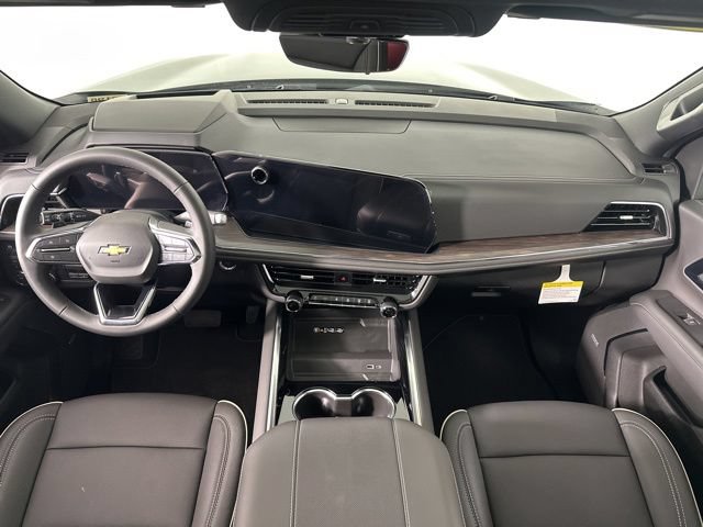 New 2026 Chevrolet Suburban Premier AWD/4WD image 19